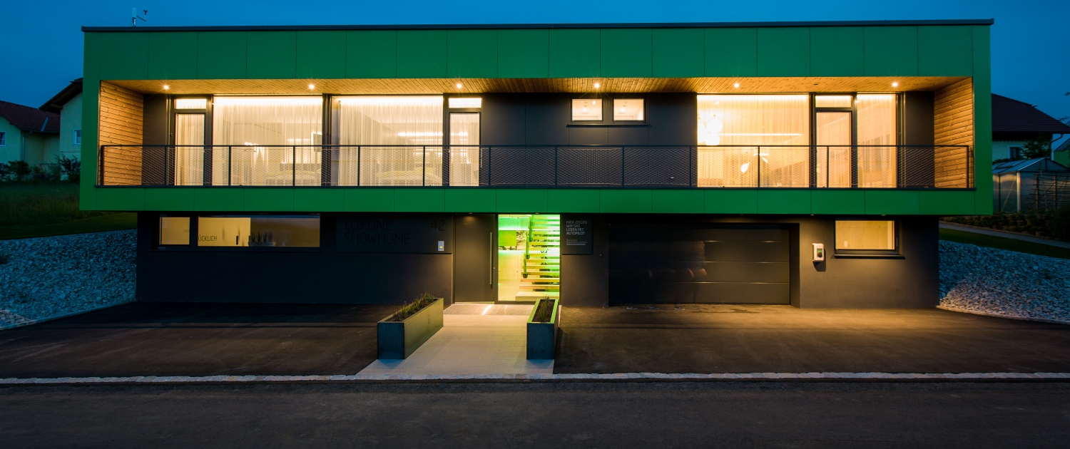 SHOWHOME